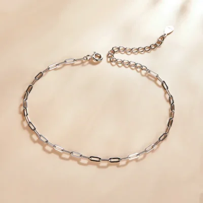 Minimalist Allure: Silver Cable Chain Bracelet